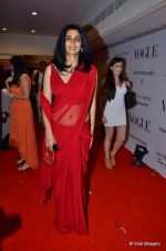 at Vogue_s 5th Anniversary bash in Trident, Mumbai on 22nd Sept 2012 (255).JPG